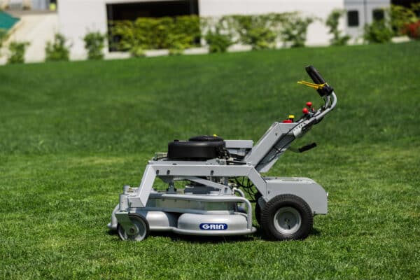 GRIN XM140A Lawn Mower - Image 5